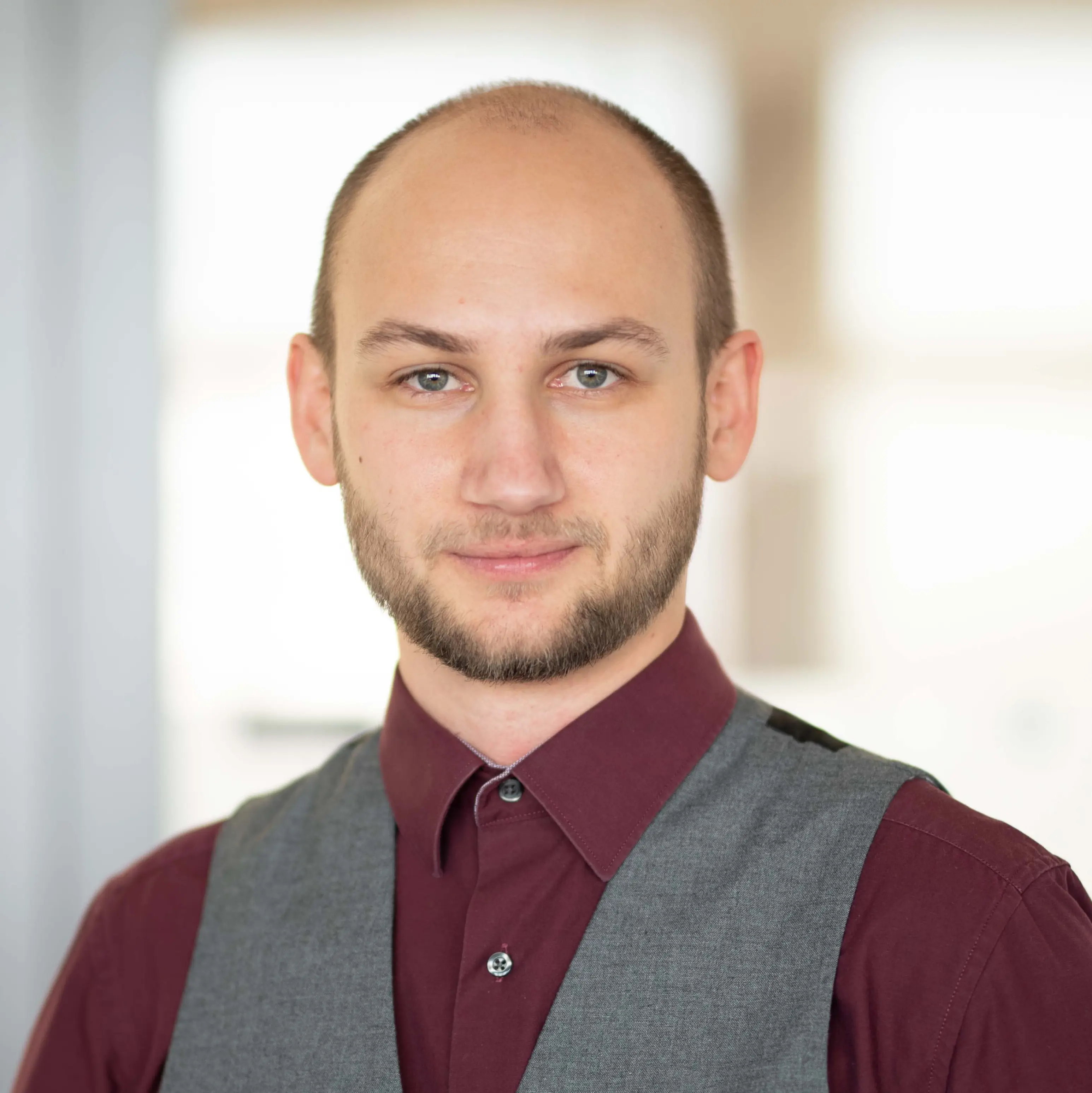 Dr. Fabian Küppers